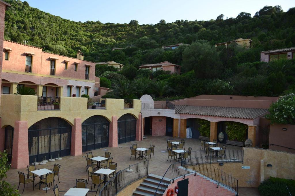 Sosventos Village Hotel Teulada Exterior foto