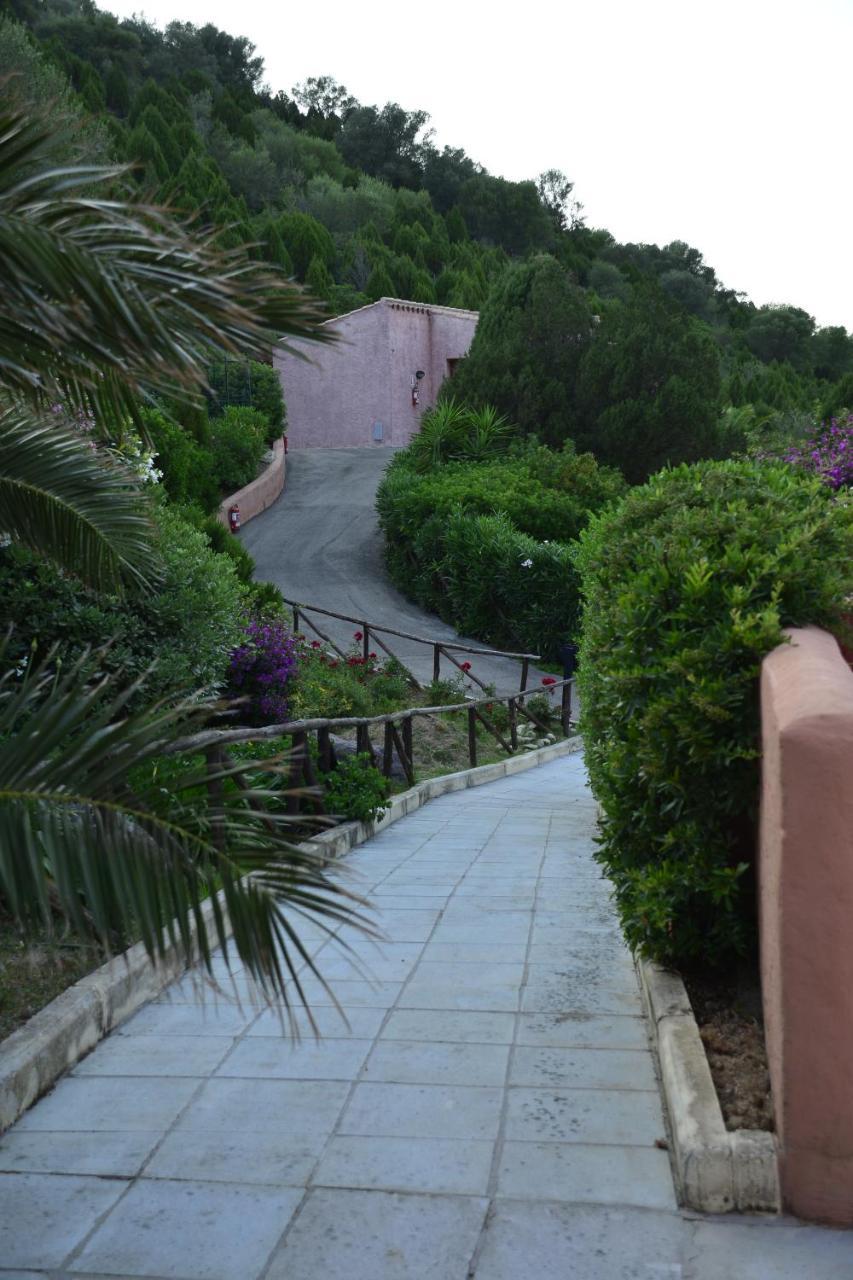 Sosventos Village Hotel Teulada Exterior foto